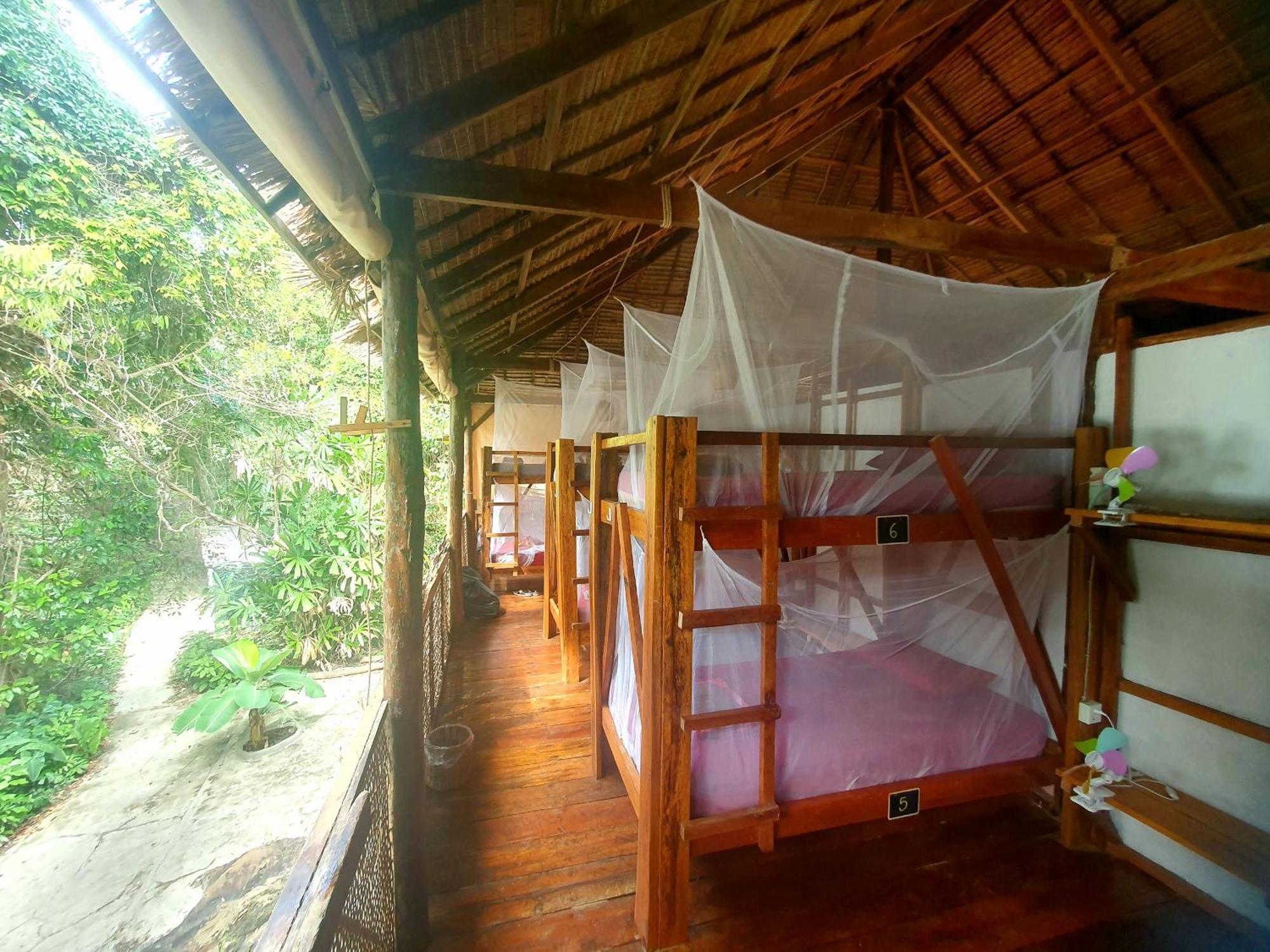 Kamaku Bungalows ロンサレム島 エクステリア 写真
