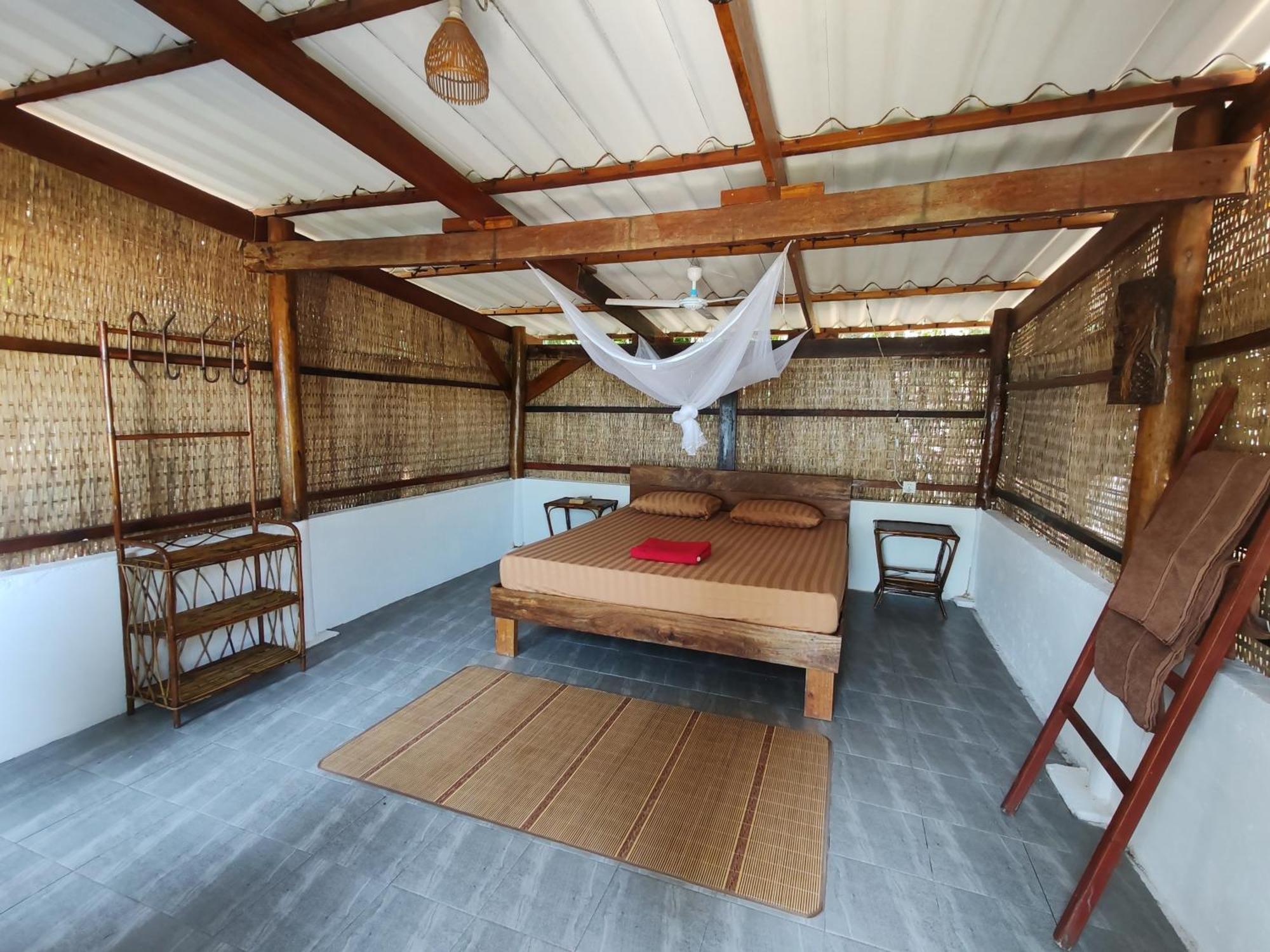 Kamaku Bungalows ロンサレム島 エクステリア 写真