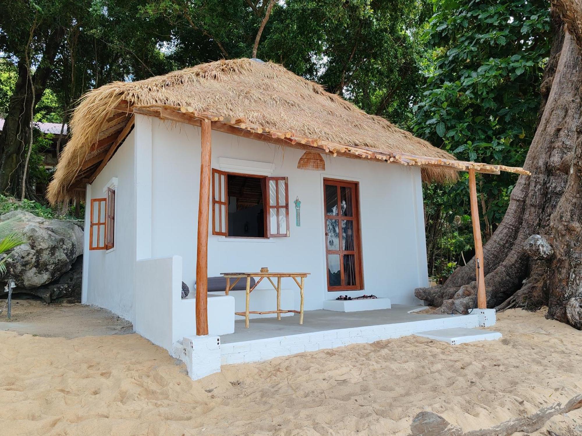 Kamaku Bungalows ロンサレム島 エクステリア 写真